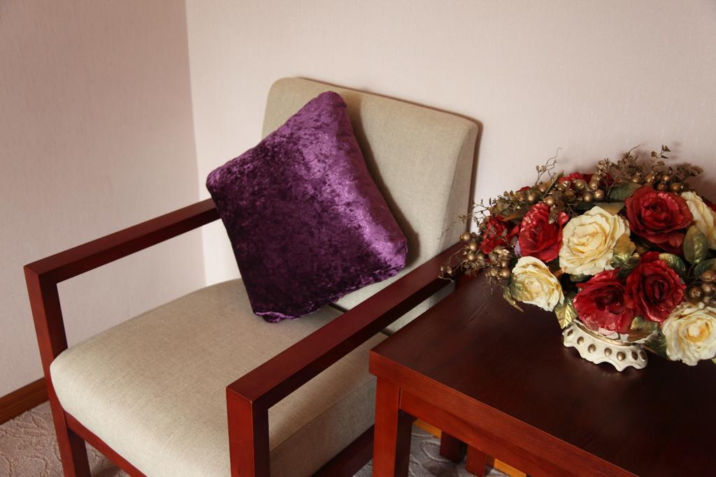 Panshan Tingquan Tuwo Holiday Resort Leshan Kamer foto