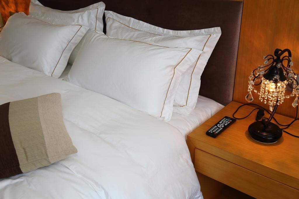Panshan Tingquan Tuwo Holiday Resort Leshan Kamer foto